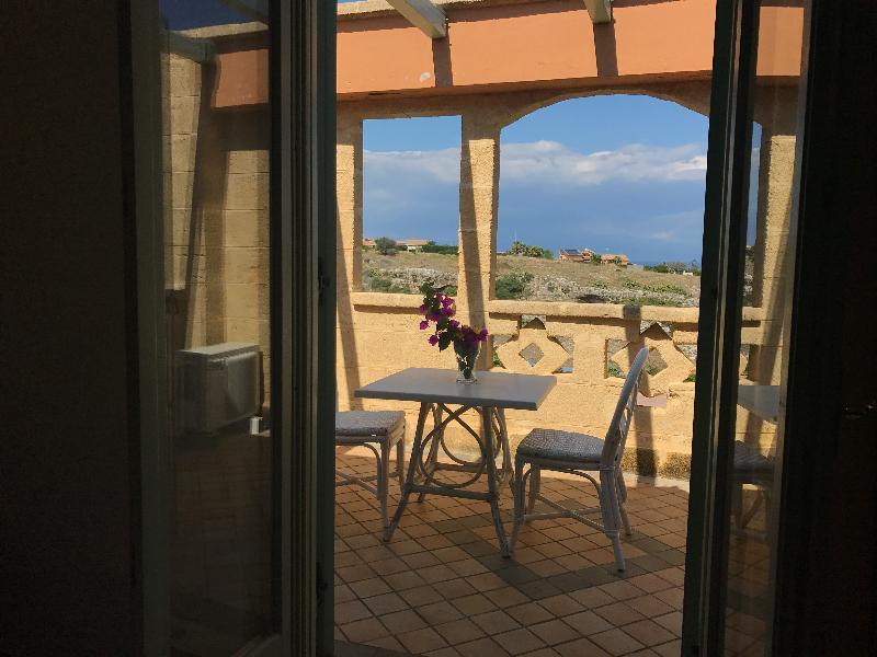 فندق Th Brucoli - Venus Sea Garden المظهر الخارجي الصورة